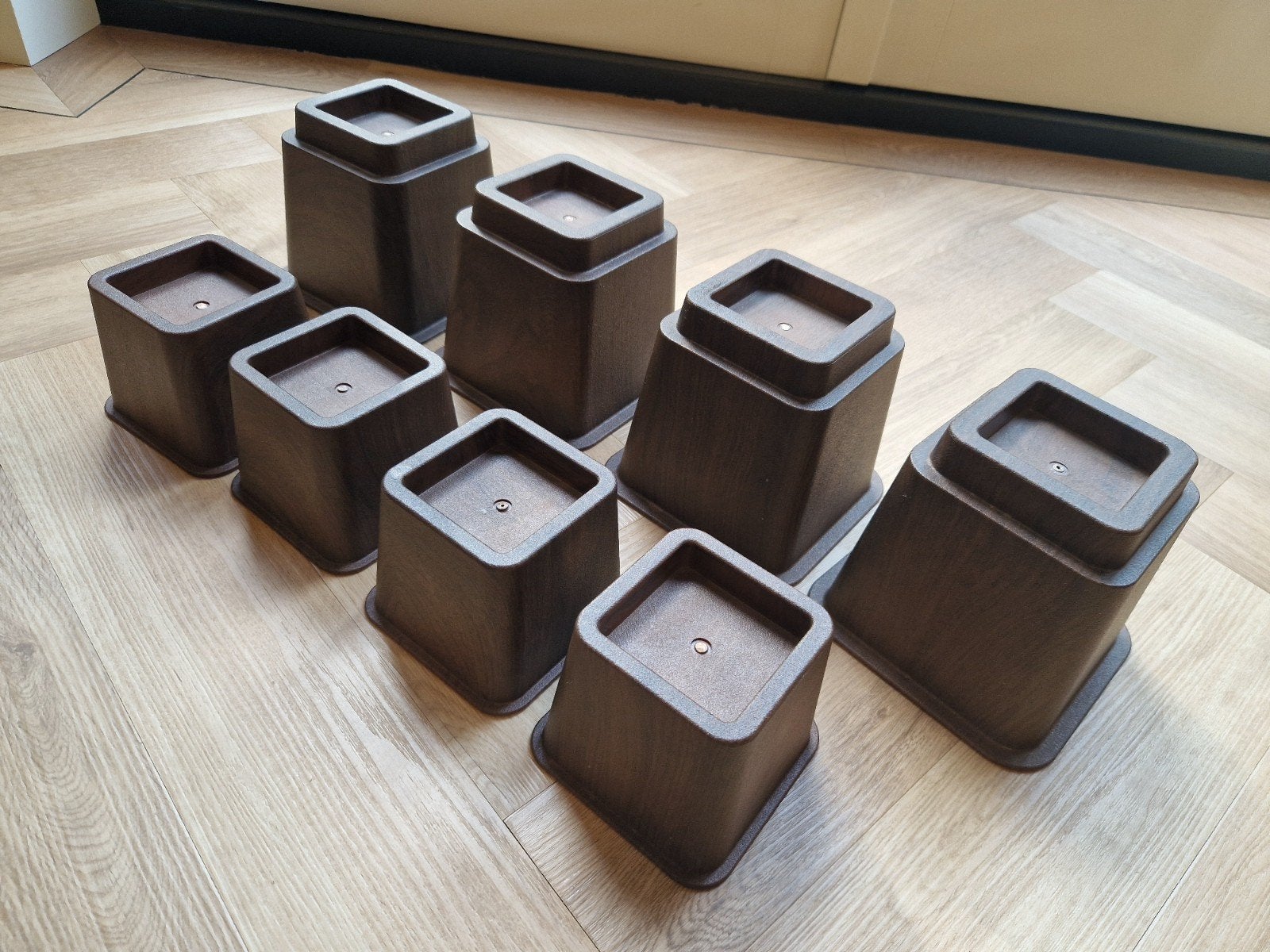 Meubelverhogers 2x 4 stuks, Ophalen, Zo goed als nieuw, Kunststof