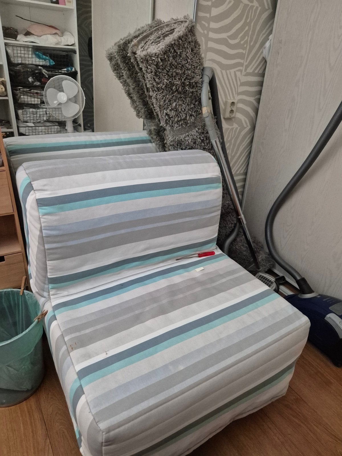 Ikea bed / stoel 2 stuks., Ophalen
