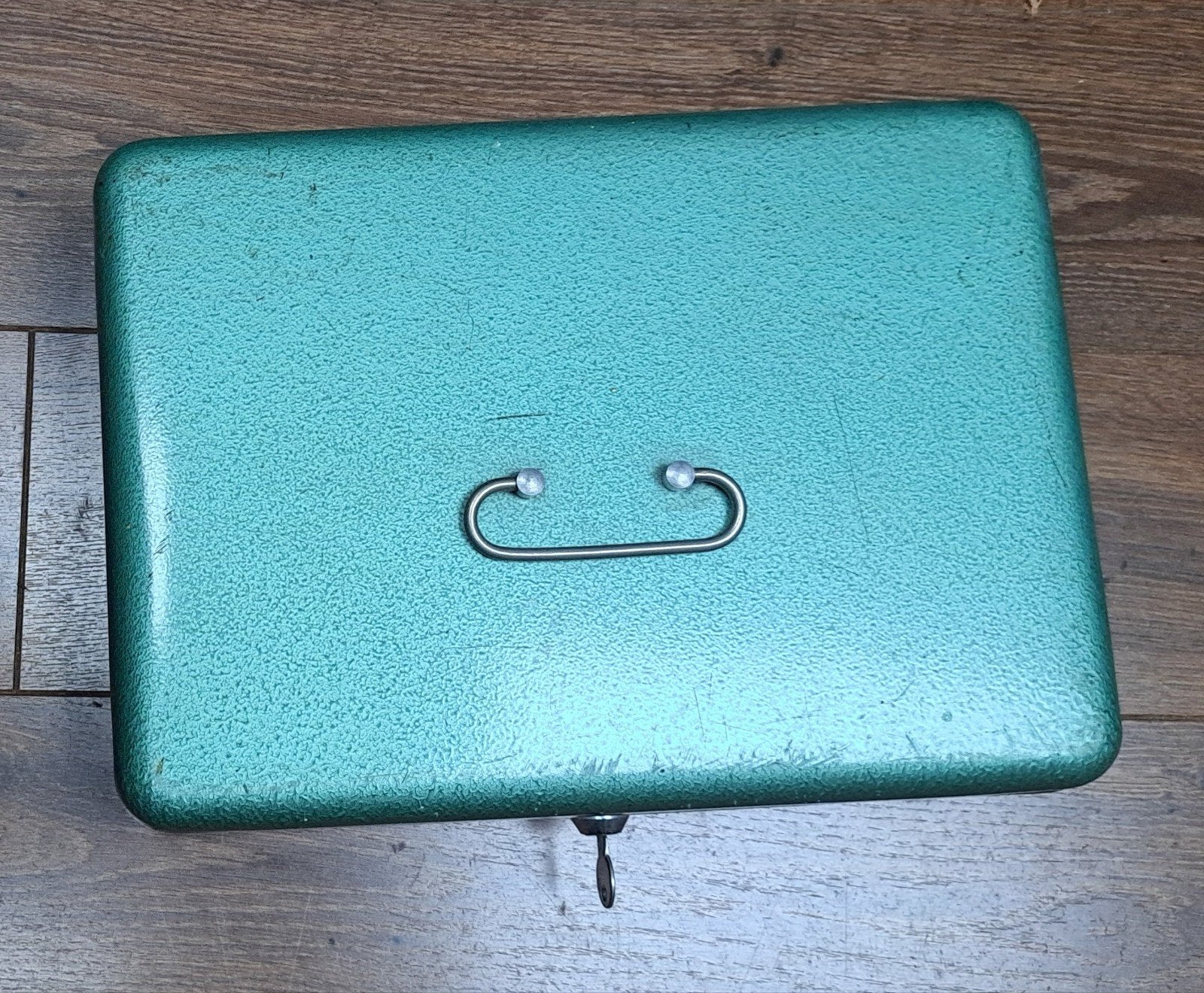 Vintage grote geldkist / opberg kist met slot 36/26, Ophalen of Verzenden