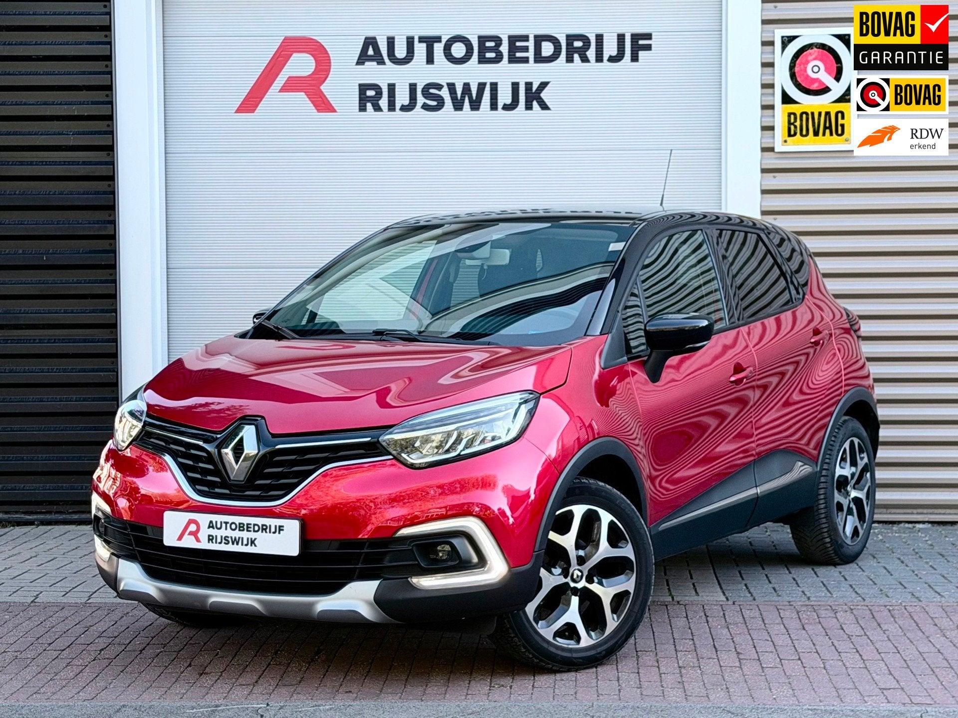 Renault Captur 0.9 TCe Intens Keyless/Navigatie, Voorwielaandrijving, 898 cc, Gebruikt, Euro 6