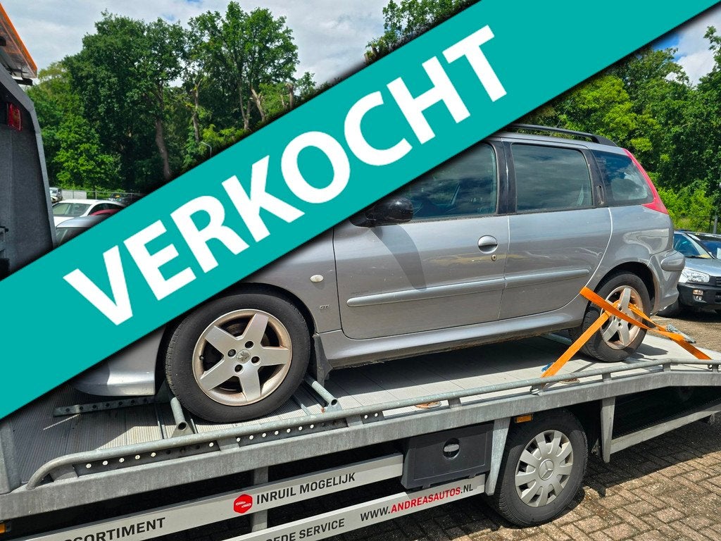 Peugeot 206 SW 2.0 GTI Vol leer Airco trekhaak LET OP LOOPT, Auto's, 136 pk, Gebruikt, 49 €/maand, Handgeschakeld