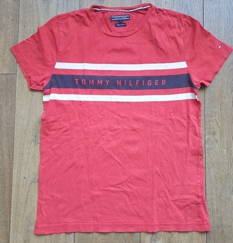 Rood T-Shirt Tommy Hilfiger (M), Maat 48/50 (M), Tommy Hilfiger, Ophalen of Verzenden, Gedragen