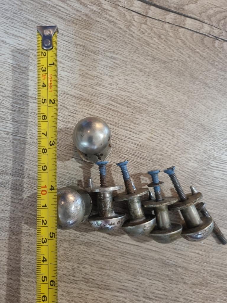 Set van 6 vintage metalen meubelknoppen, Antiek en Kunst, Ophalen