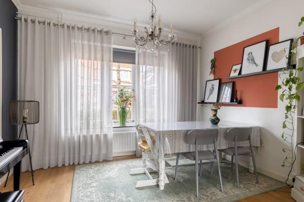 Vtwonen Class Eetkamerstoel - Grijs - Set, Huis en Inrichting, Stoelen, Ophalen, Twee, Zo goed als nieuw, Stof