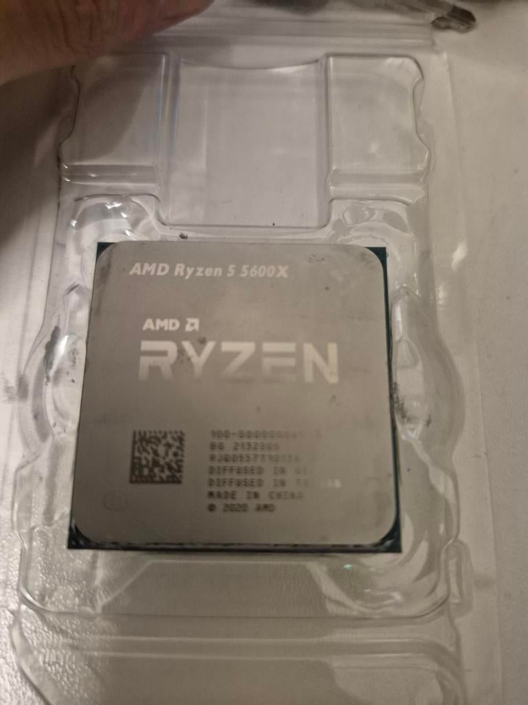 Ryzen 5 5600x 6C 12T, Computers en Software, Processors, Ophalen, Zo goed als nieuw, 3 tot 4 Ghz