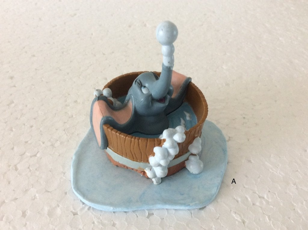 Disney Dumbo - beeldje - Dumbo, Ophalen of Verzenden, Bambi of Dumbo, Zo goed als nieuw, Beeldje of Figuurtje