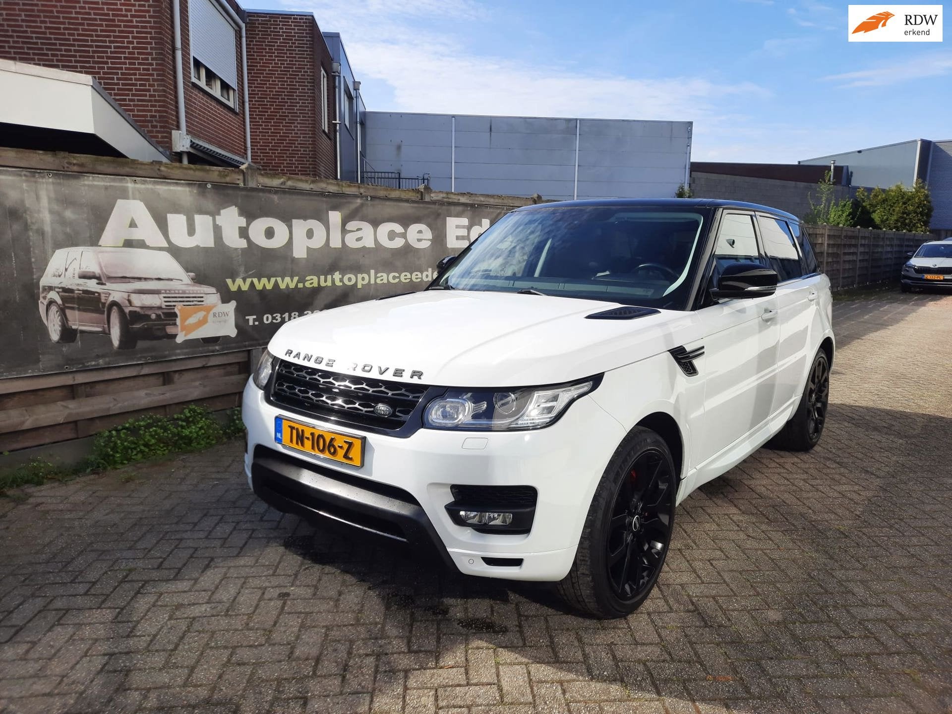 Land Rover Range Rover Sport 3.0 SDV6 HSE Dynamic PANORAMADA, Auto's, Land Rover, Euro 5, Gebruikt, Zwart, 2993 cc
