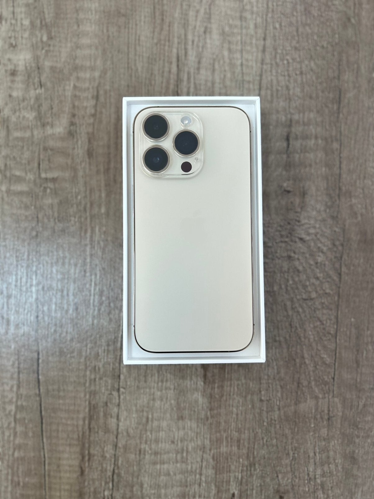 Foto 4 van iPhone 14 Pro 128GB Goud – ALS NIEUW!