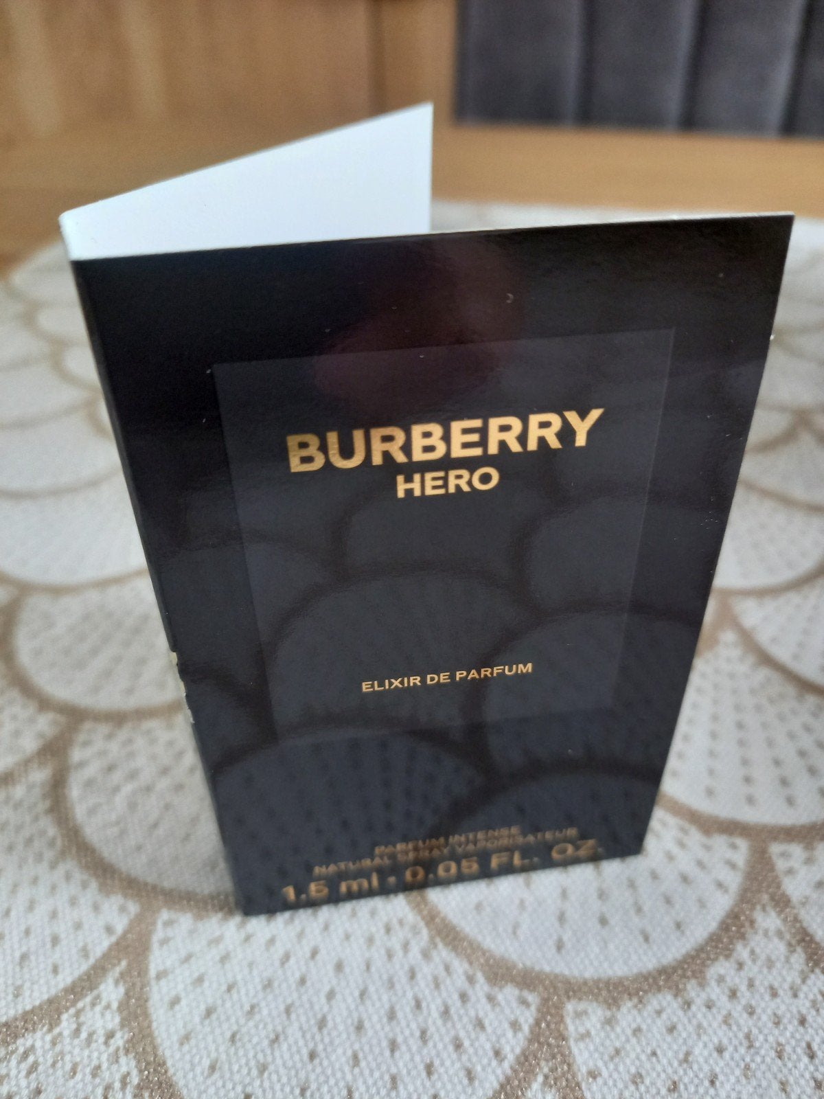 Proefje  Hero van Burberry, Ophalen of Verzenden, Nieuw