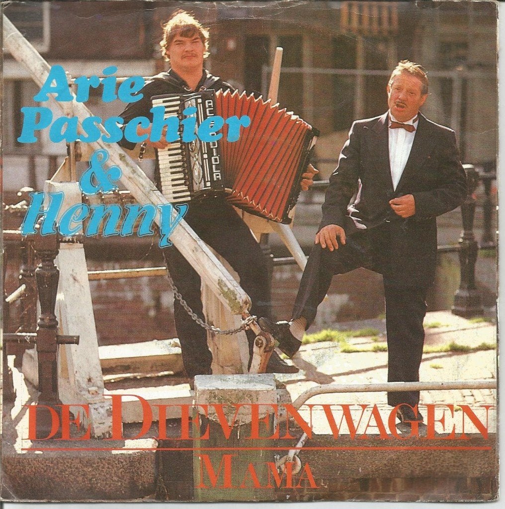 Arie Passchier & Henny ‎– De Dievenwagen (1986), Fotohoes, 7 inch, Ophalen of Verzenden, Zo goed als nieuw