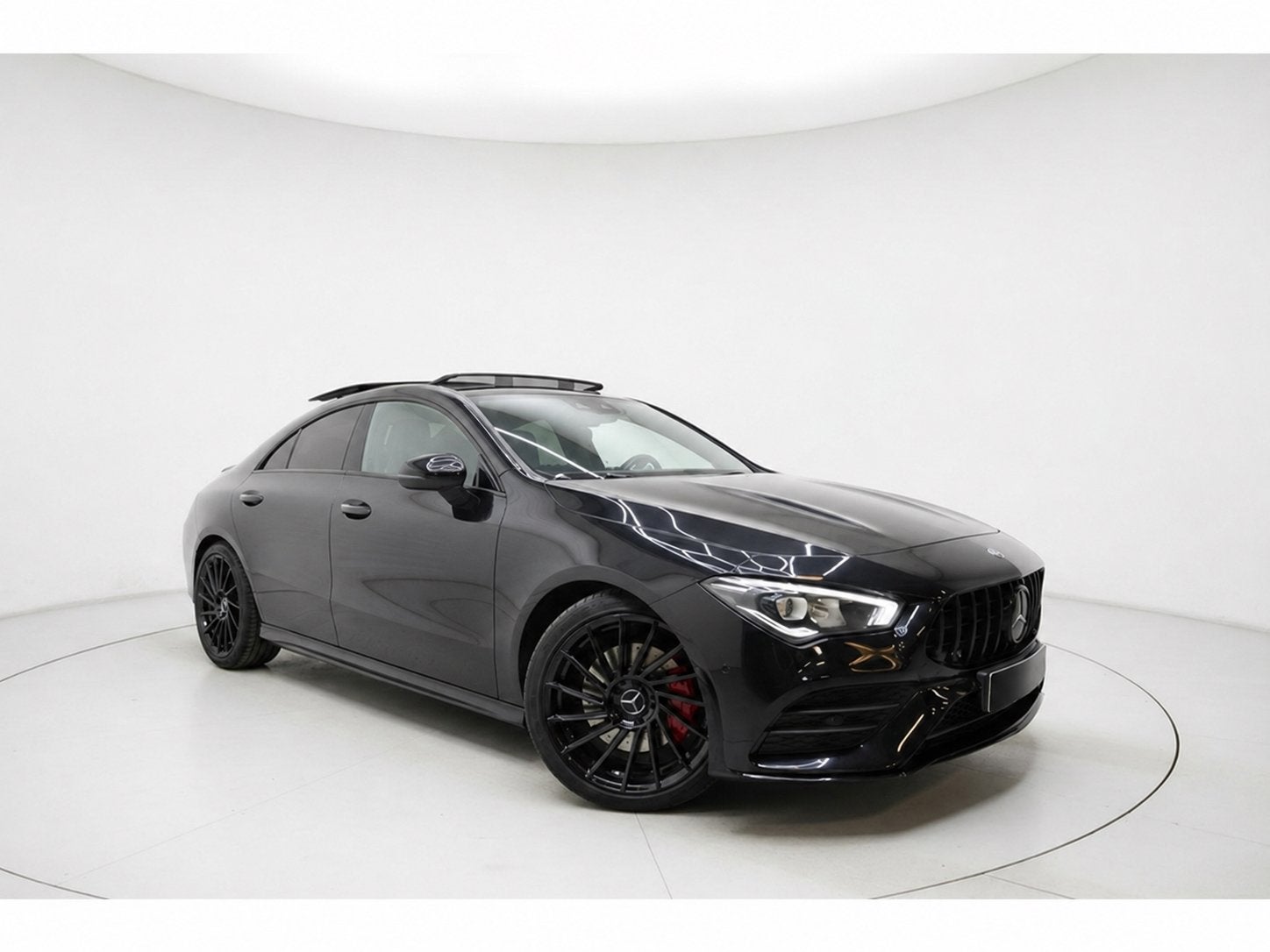 Mercedes-Benz CLA 220 190pk 4MATIC 7G-DCT 2020 Zwart, Auto's, Automaat, CLA, 1800 kg, Zwart