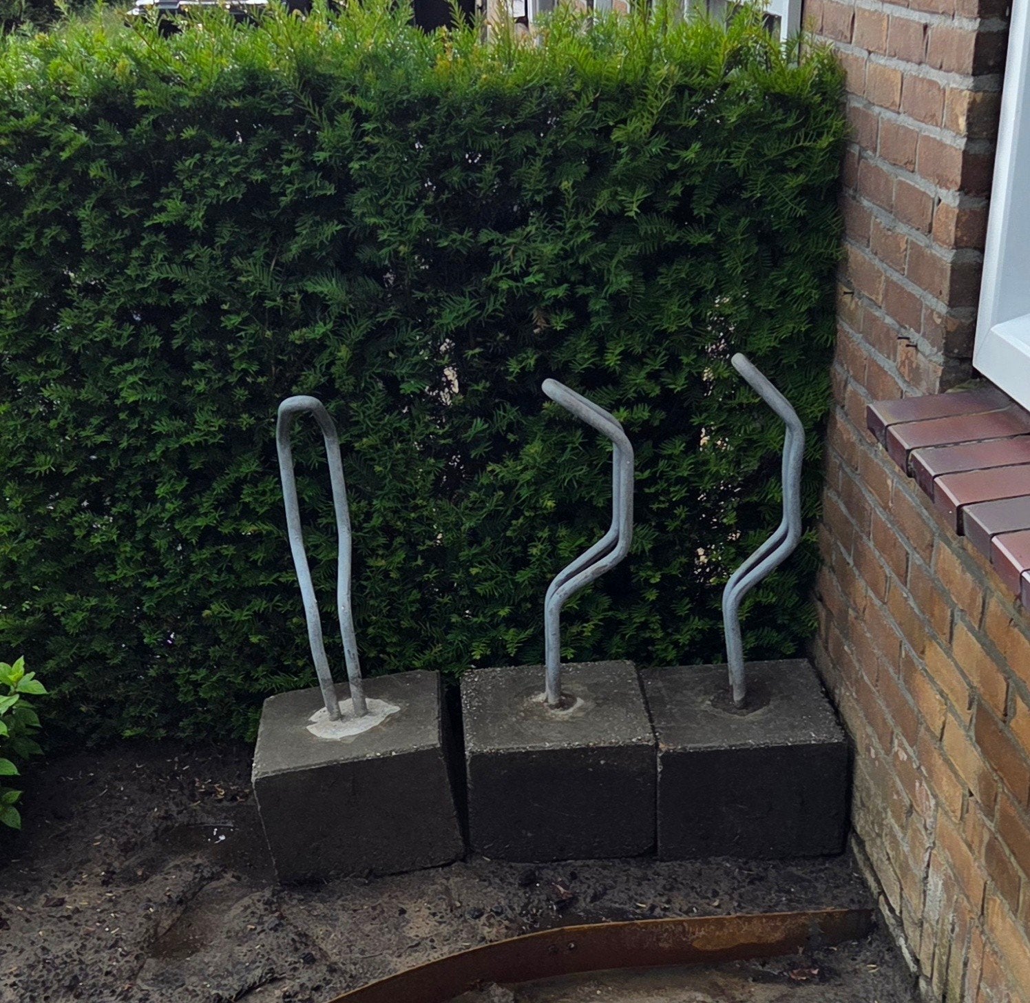 Fietsenrekken met betonblokken (3 stuks), Ophalen, Gebruikt