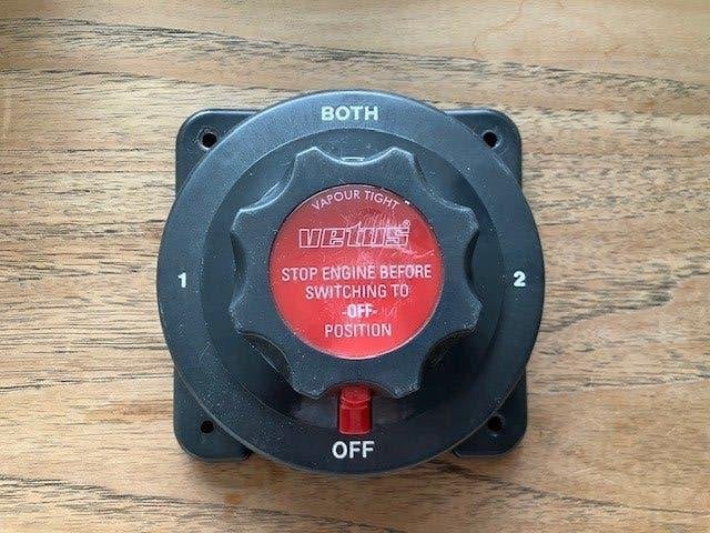 Vetus Accu /batterij Schakelaar 175A continu, Watersport en Boten, Bootonderdelen, Ophalen of Verzenden, Zo goed als nieuw, Elektra en Verlichting