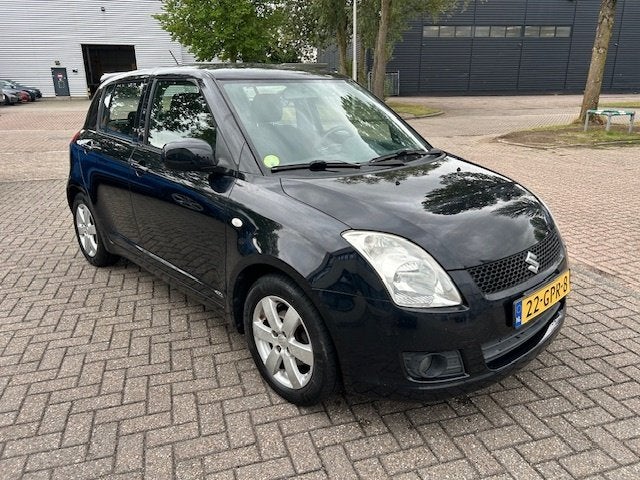 Suzuki Swift 1.3 Shogun 93PK AIRCO ELEKT-PKKT NAP!, Stof, 400 kg, Origineel Nederlands, Bedrijf