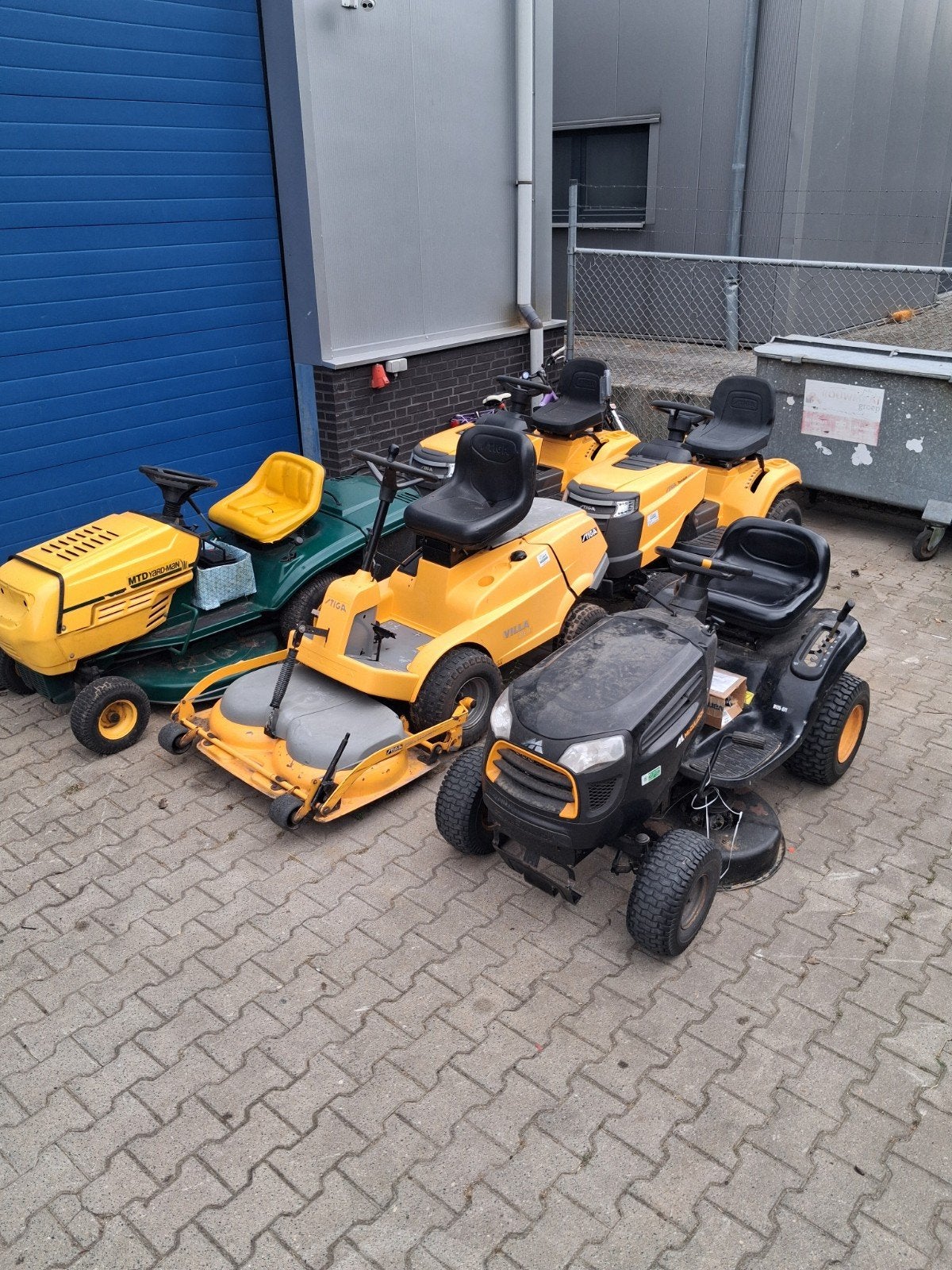 3x zitmaaier stiga mtd met defect  vanaf euro 250, Ophalen, Cirkelmaaier, Gebruikt, Benzine-grasmaaier
