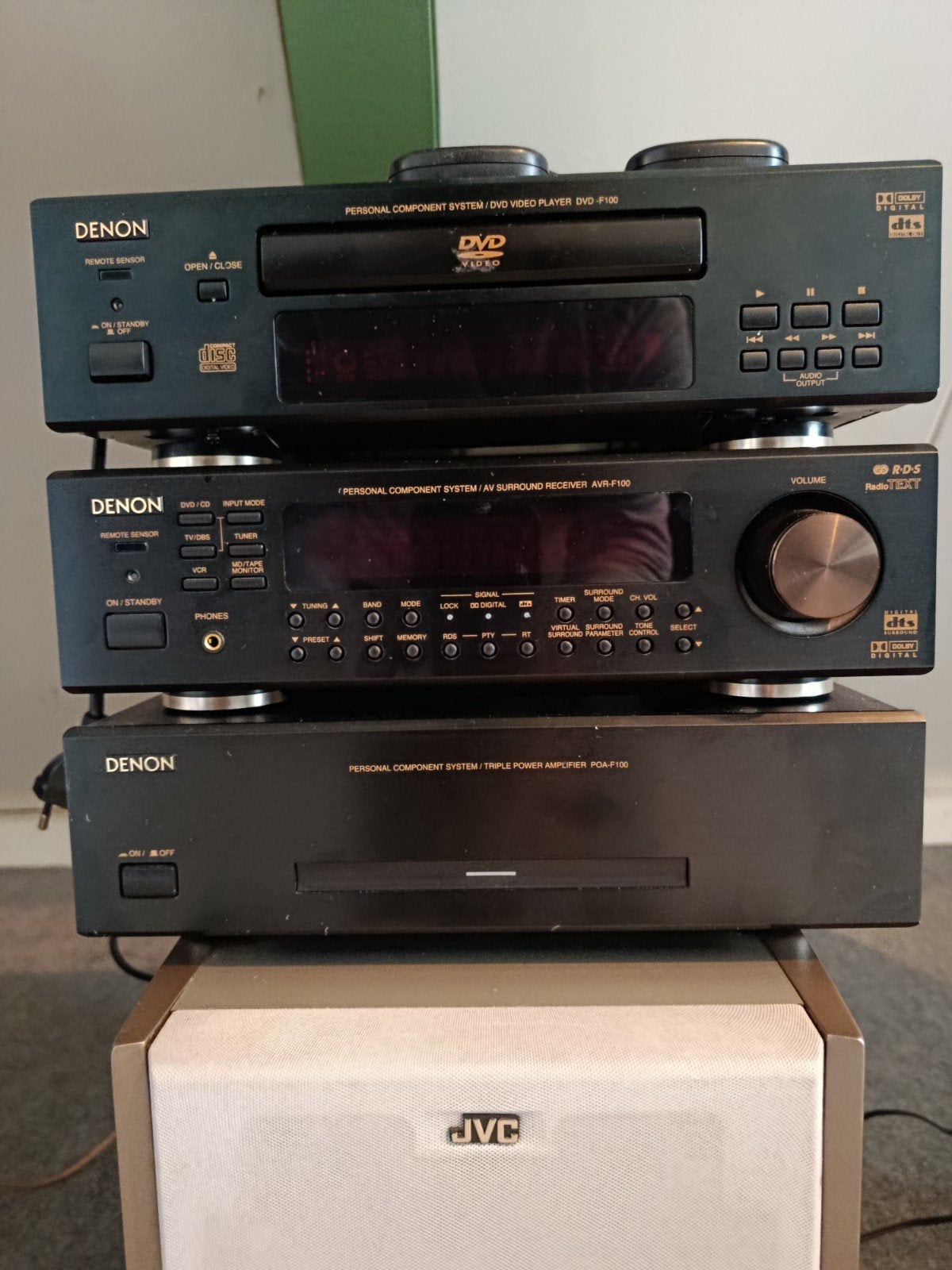 Denon F100 Component System - DVD, Receiver, Versterker, 70 watt of meer, Ophalen of Verzenden, Dvd-speler, Gebruikt
