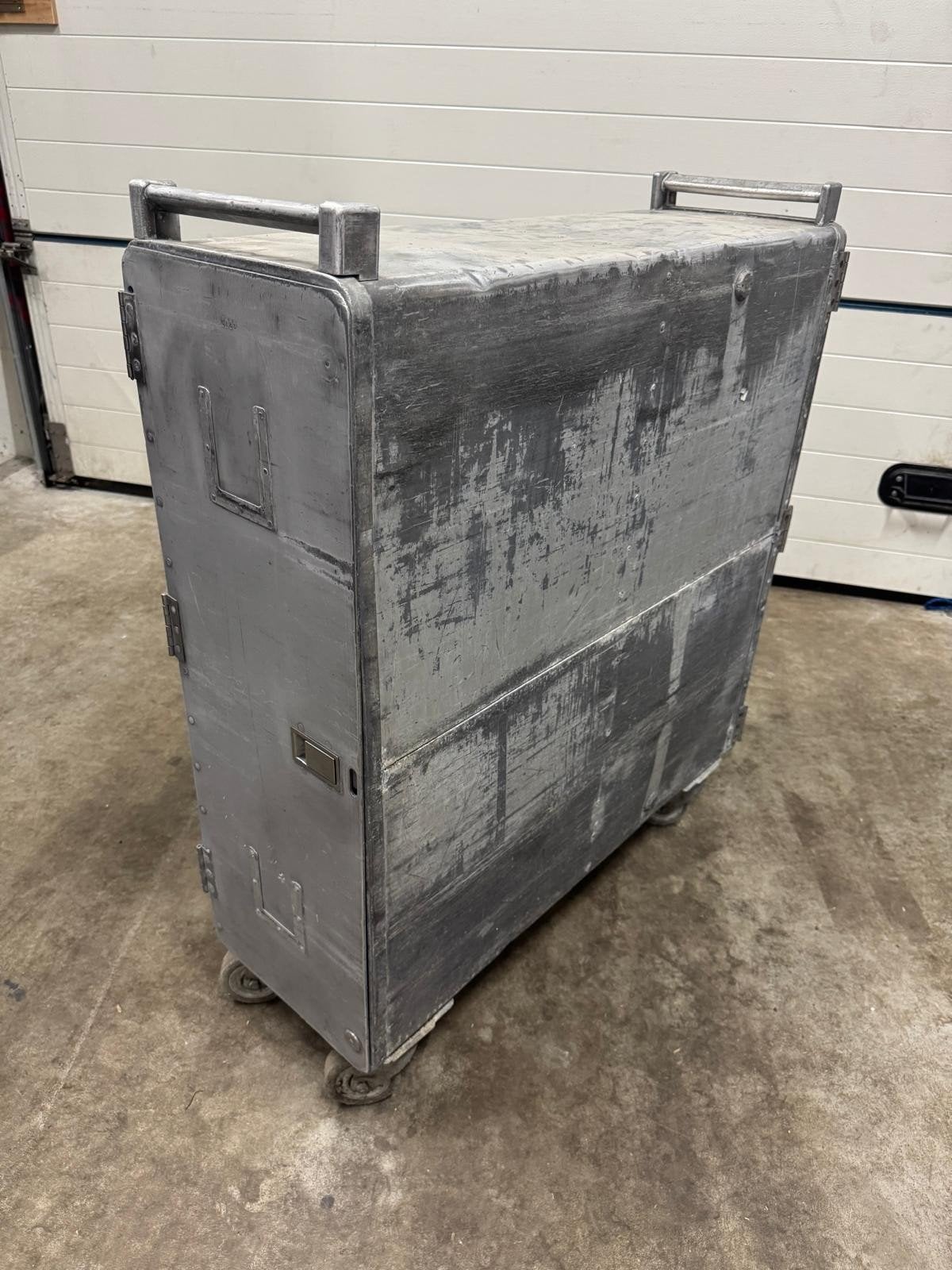 Vintage galley KLM trolley, Ophalen, Gebruikt