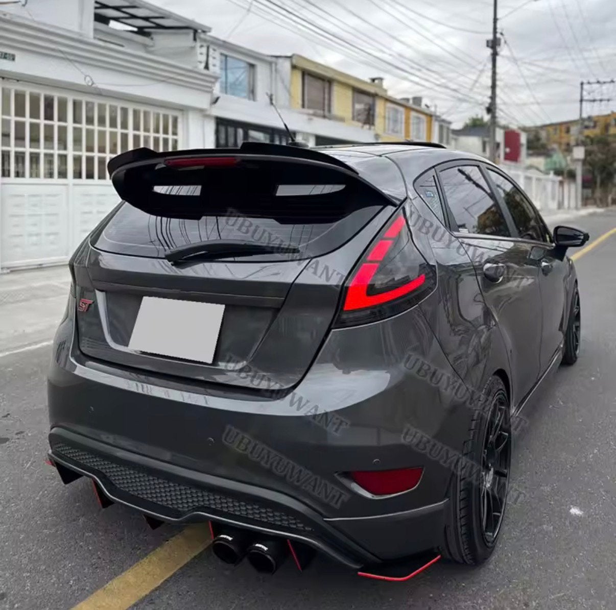 Ford fiesta spoiler, Ophalen