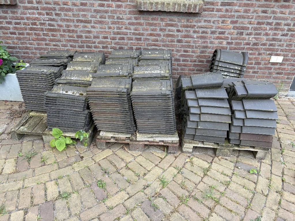 Koramic JD pannen zwart, met nokvorsten + gevelpannen, Ophalen, Gebruikt, Steen of Klei, Zwart