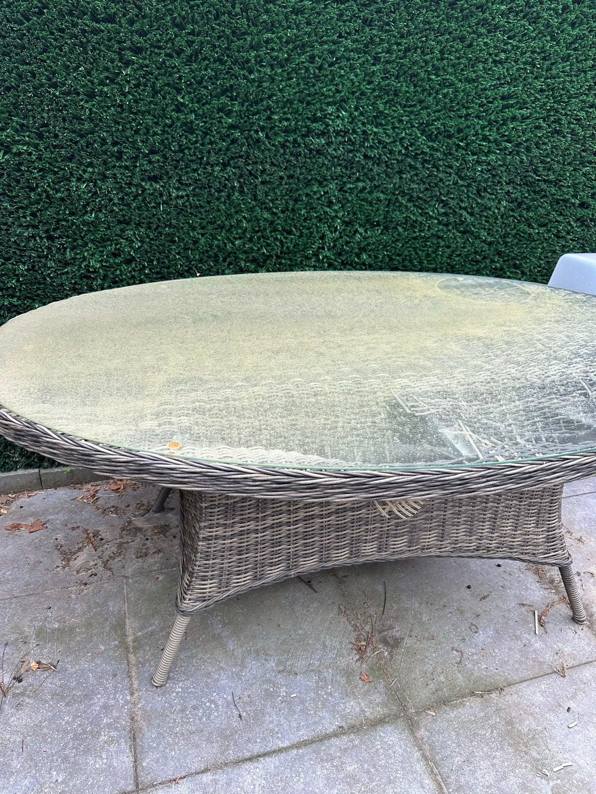 Grote ovale tuintafel met glazen blad, Tuin en Terras, Ophalen, Gebruikt, Ovaal, Wicker