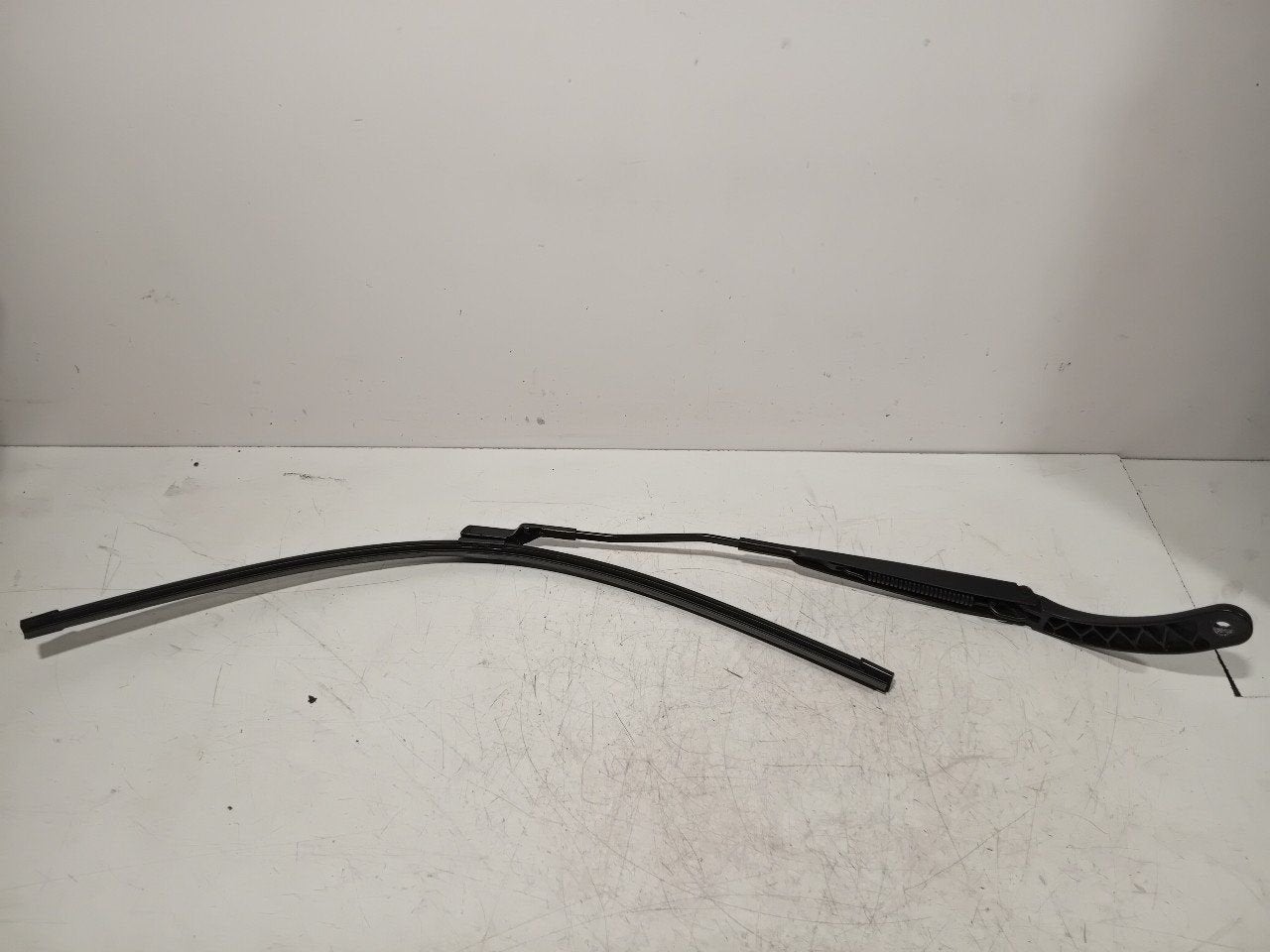 Ruitenwisserarm links voor Renault Master, Onderdelen@venauto.nl, Van der Ven Autorecycling B.V., Gebruikt, Ettenseweg 76, 4706 PB Roosendaal, The Netherlands