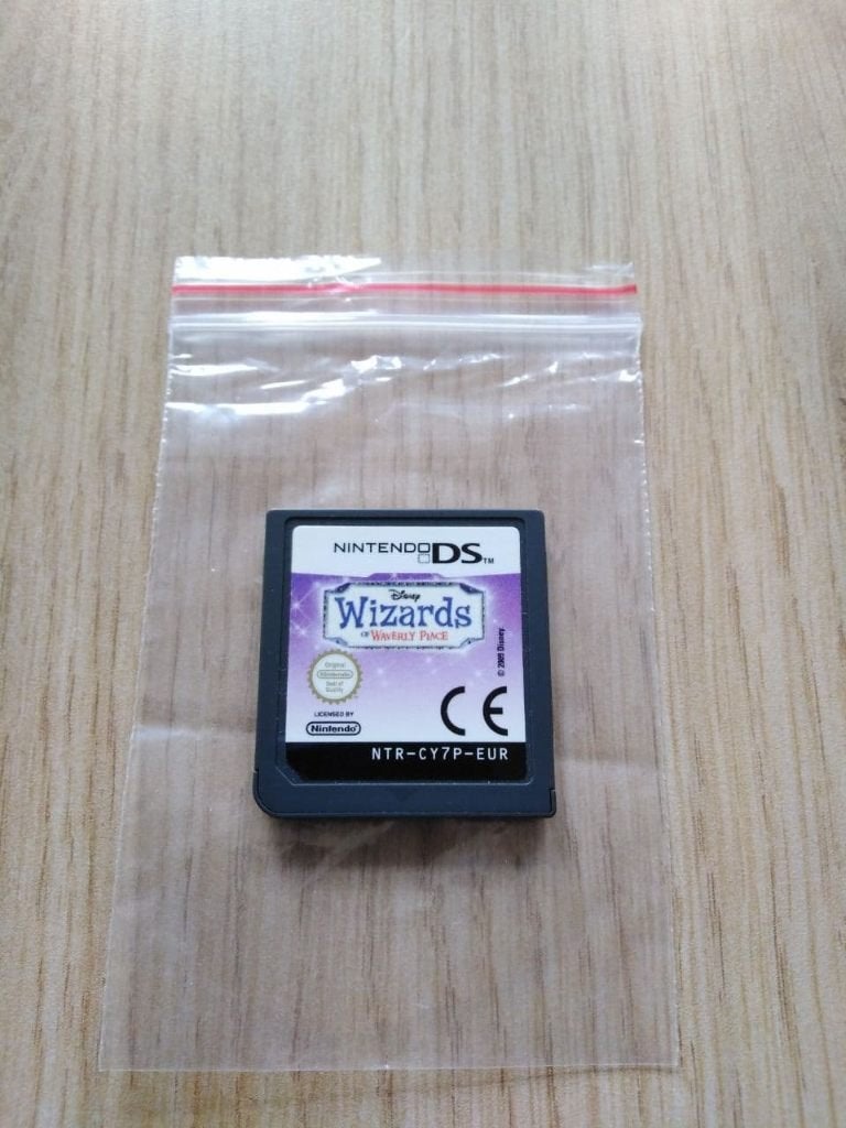 Nintendo DS | Disney Wizards of Waverly Place ( kaartje ), 1 speler, Zo goed als nieuw, Vanaf 3 jaar, Ophalen