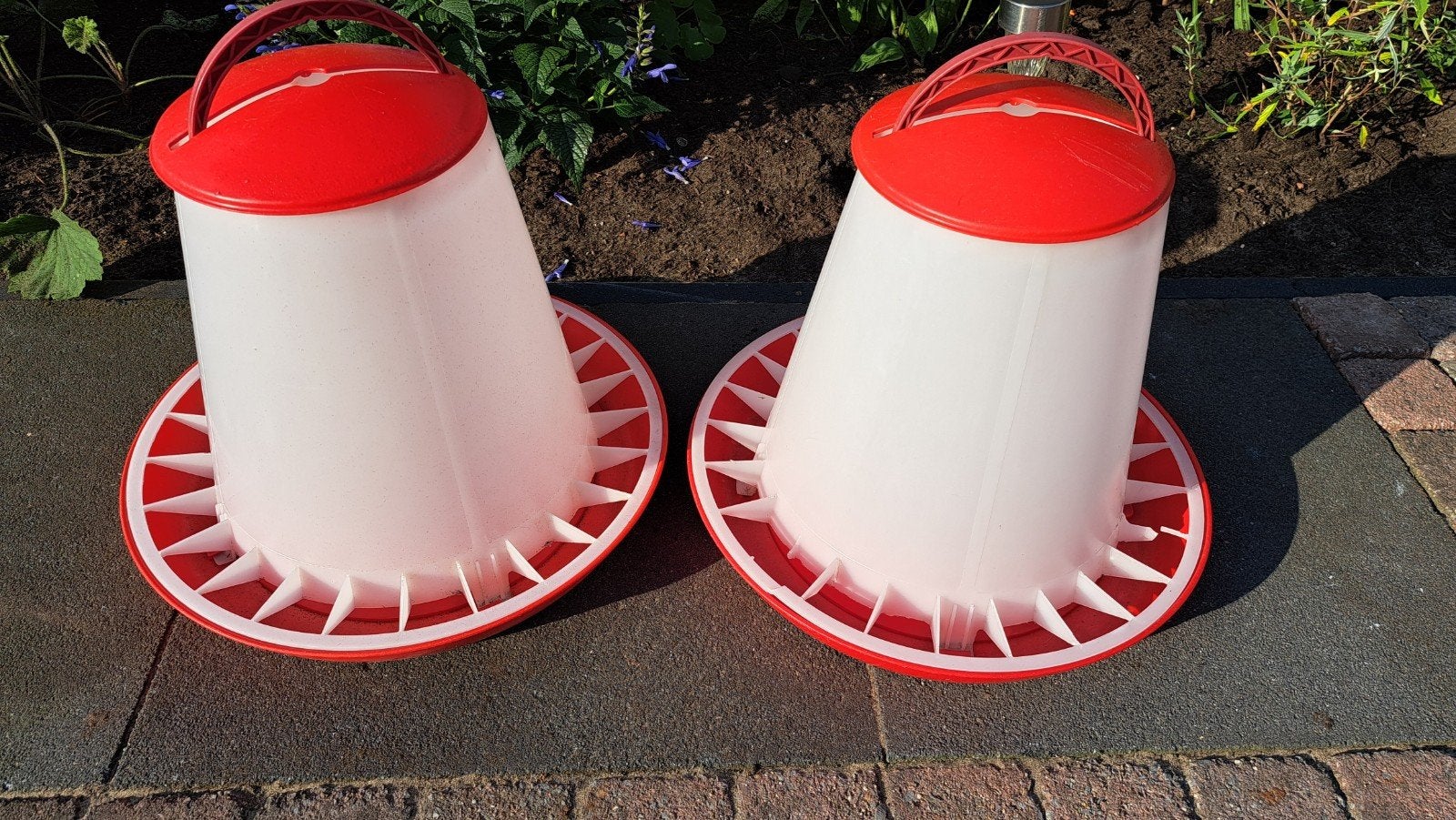 2 voer silo's en 1 watersilo voor kippen, Ophalen, Gebruikt, Drinken en Voederen