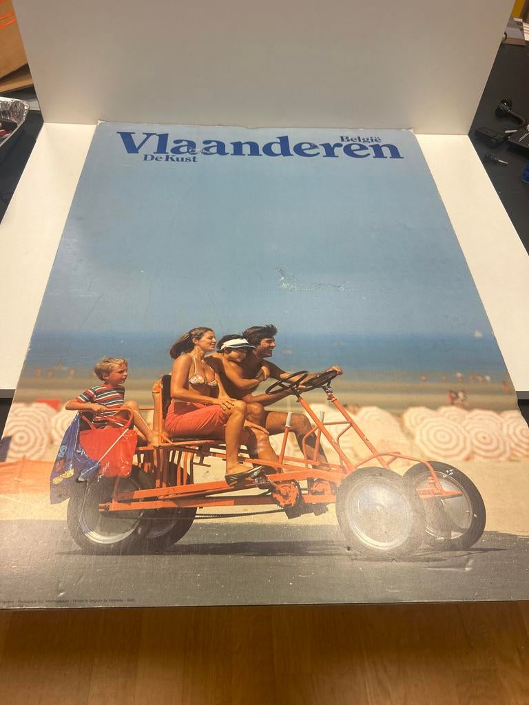 Vintage Poster België Vlaanderen De Kust Strand Buggy, Ophalen, A1 t/m A3, Overige onderwerpen, Rechthoekig Staand