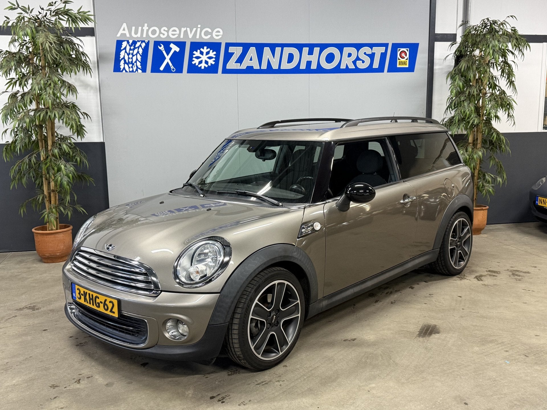 MINI Clubman 1.6 One Holland Street // Navi // Ecc // lm vel, Auto's, Voorwielaandrijving, Gebruikt, 4 cilinders, 4 stoelen