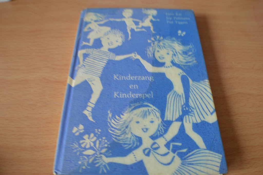 Kinderzang en Kinderspel - Liedjes en Spelletjes Boek, Gelezen, Ophalen of Verzenden, Algemeen, Dien Kest, Jop Pollmann, Piet Tiggers