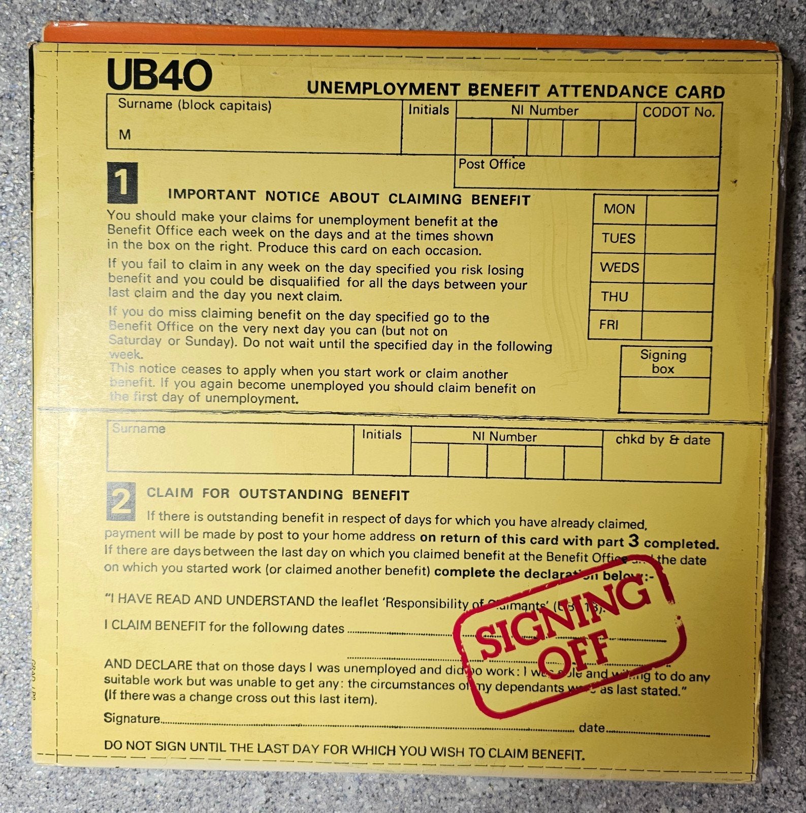 UB40  Signing off, LP, Ophalen of Verzenden, Zo goed als nieuw, R&B