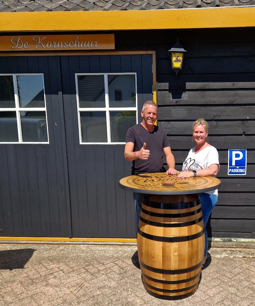 GRATIS tontafel met eigen reclame voor Ton De Kornschuur, Huis en Inrichting, Tafels | Statafels, Ophalen, Nieuw