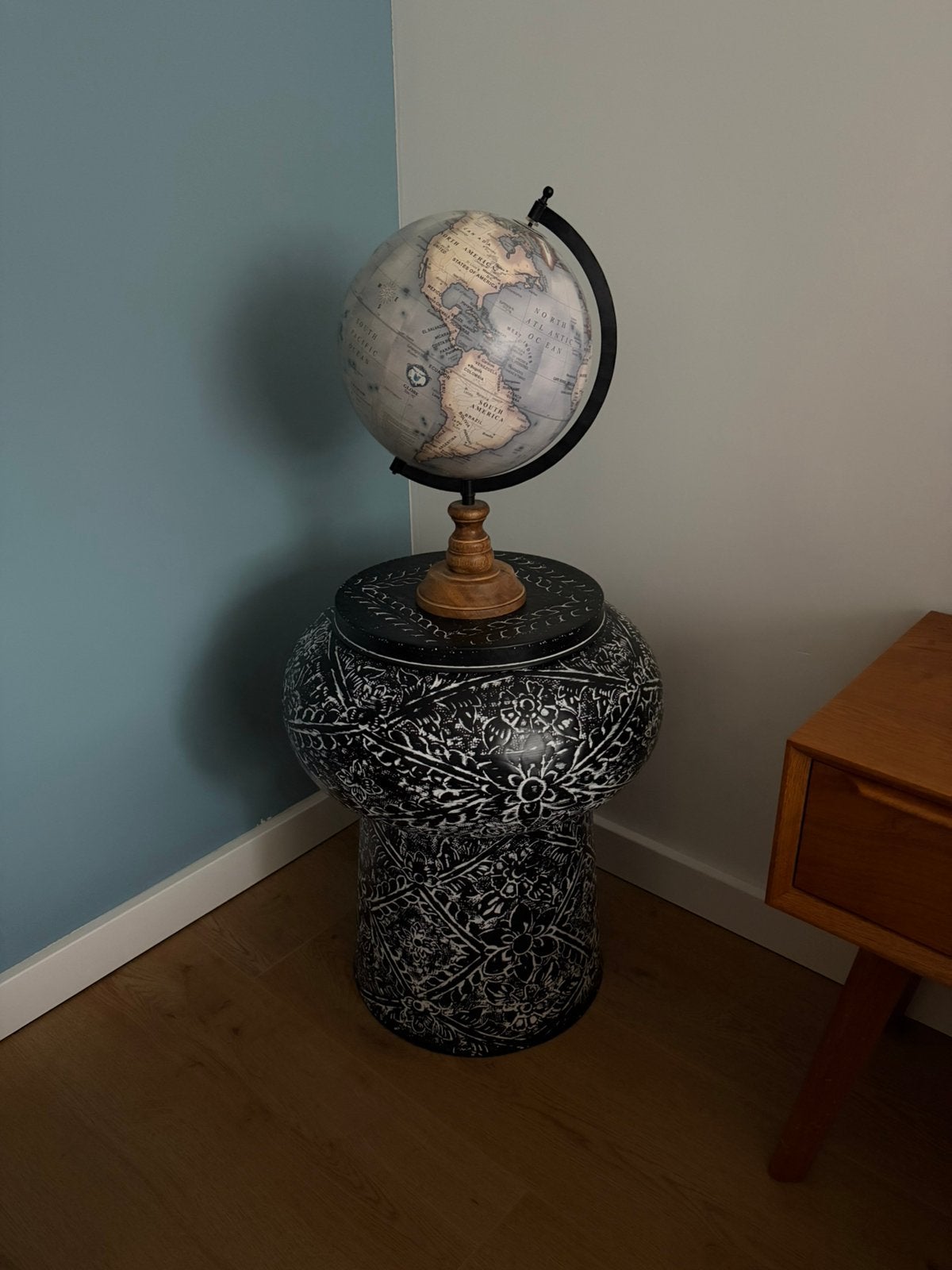 Dutchbone bijzettafel Craft Drum, Minder dan 55 cm, Metaal of Aluminium, Rond, Zo goed als nieuw