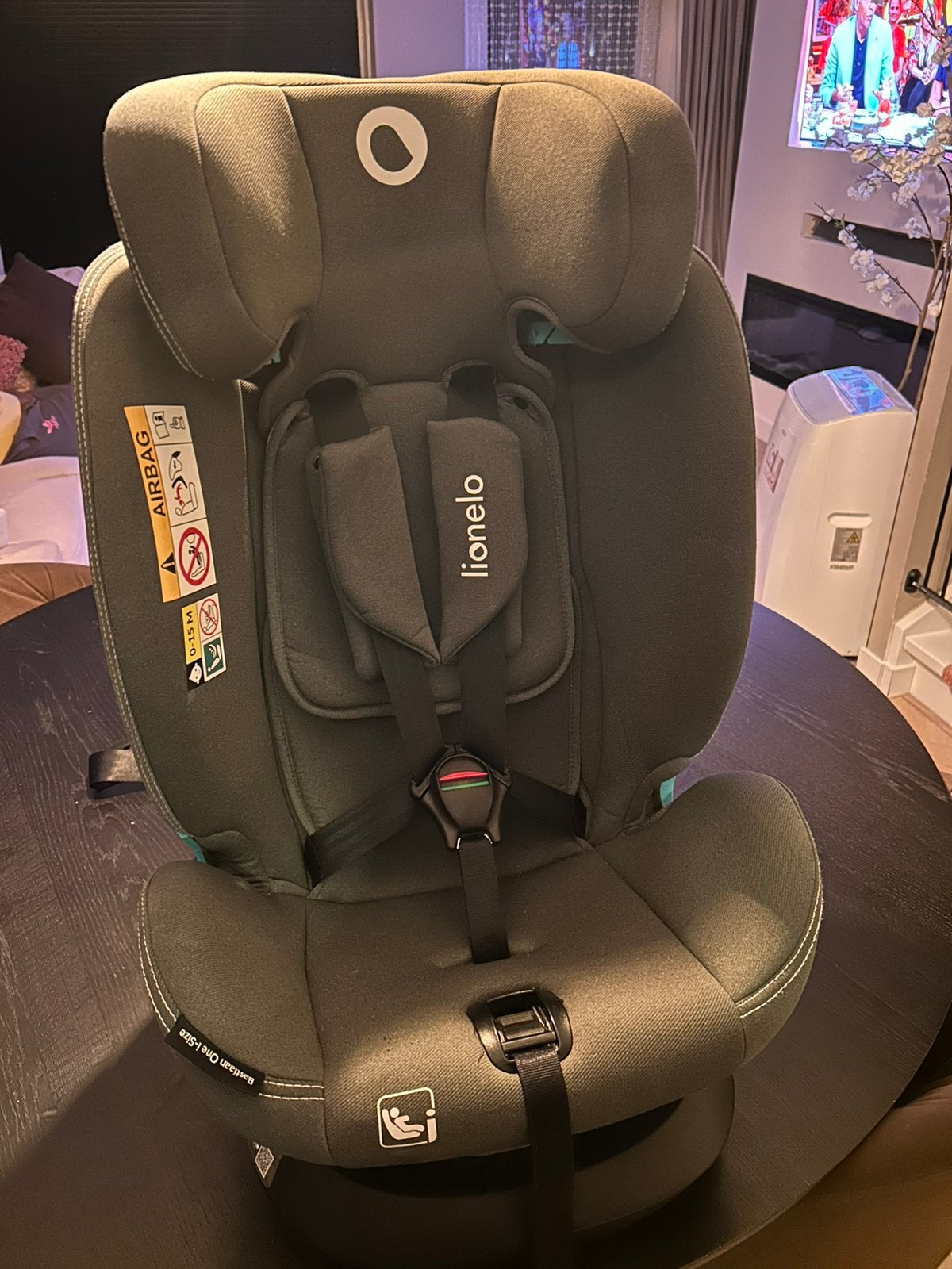 Lionelo Bastiaan autostoel met Isofix, 22 t/m 36 kg, Verstelbare rugleuning, Zo goed als nieuw, Isofix
