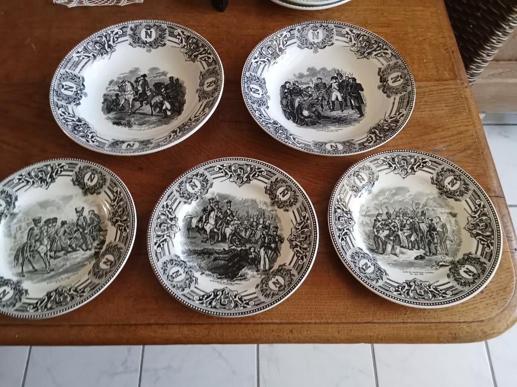 te koop borden van de napoleon serie van boch, Ophalen of Verzenden