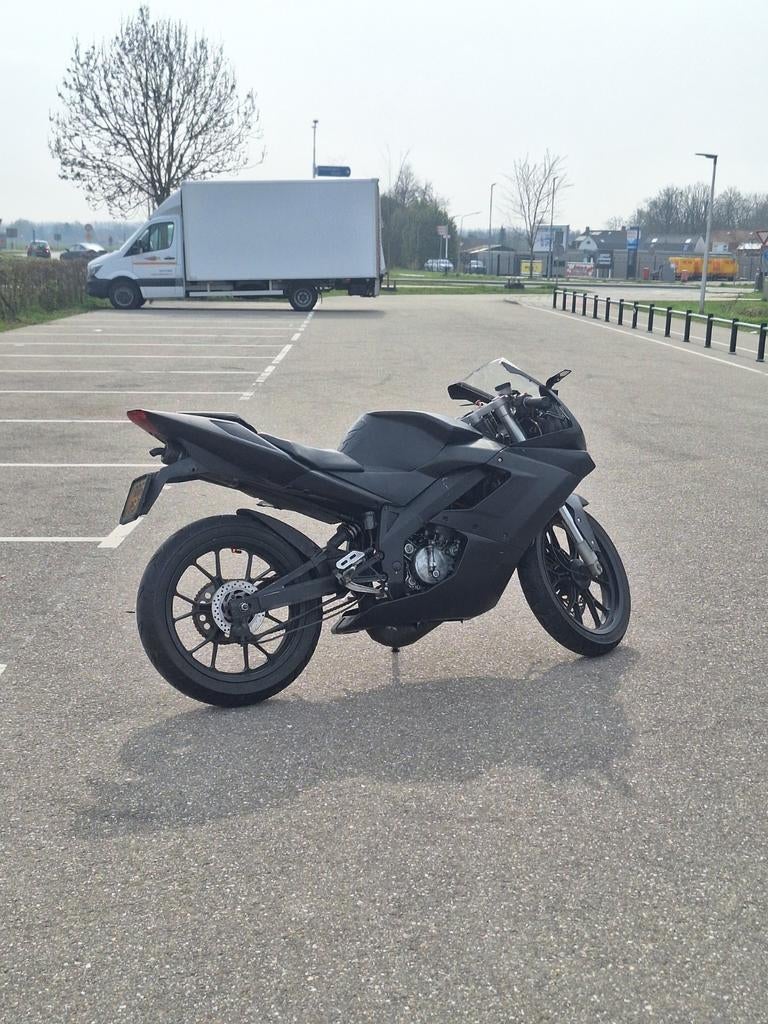Derbi GPR 80cc | 20pk | 120kmpu | Malossi MHR, Ophalen, 6 versnellingen, Maximaal 45 km/u, Zo goed als nieuw