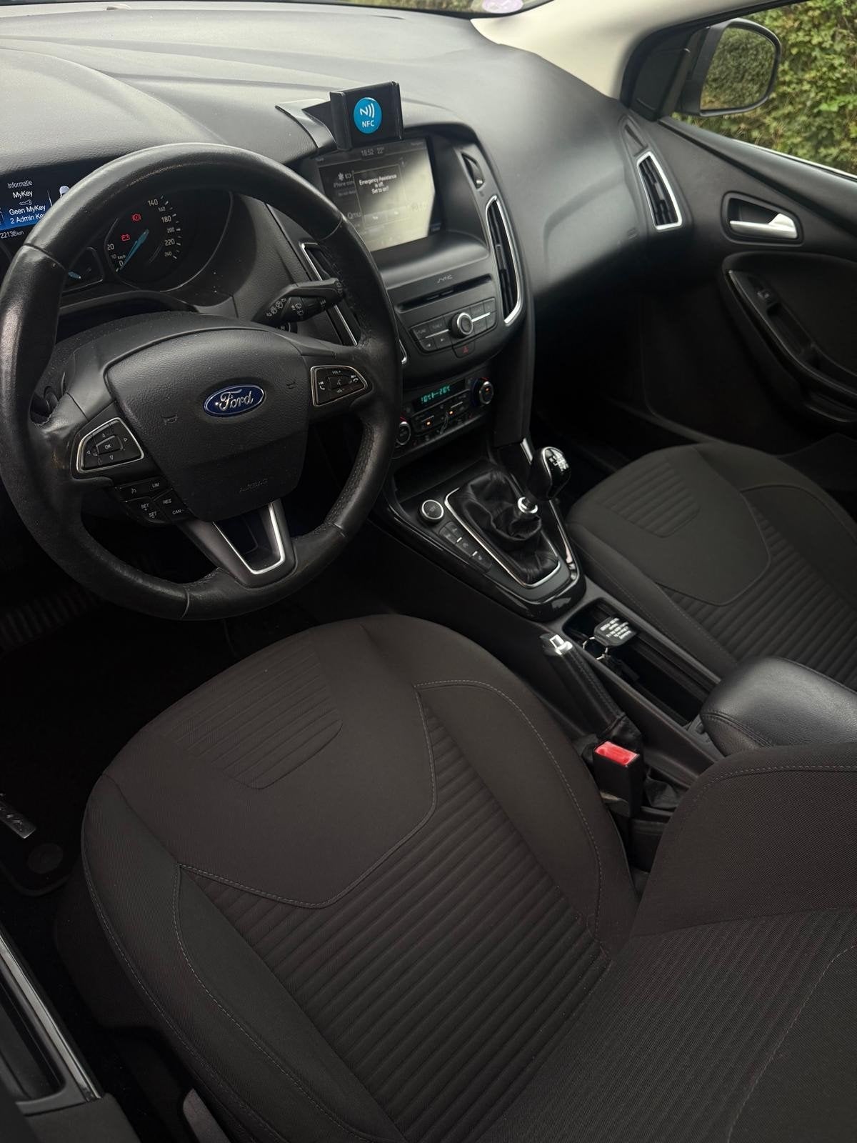 Foto 20 van Ford Focus 1.0 Ecoboost 125pk 2016 Zwart