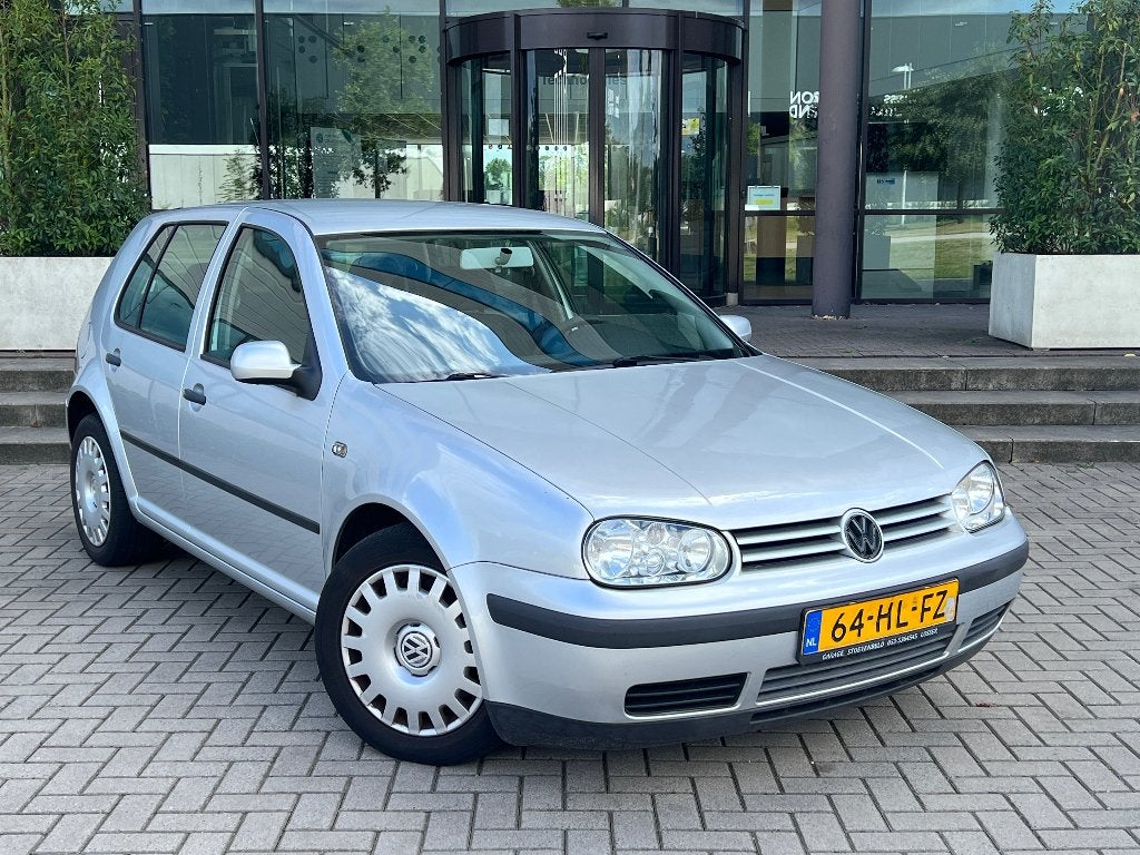 Volkswagen Golf 1.6 | Automaat | Airco+Cruise | Apk 06-2027, Auto's, 4 cilinders, 4 stoelen, 12 km/l, 57 €/maand