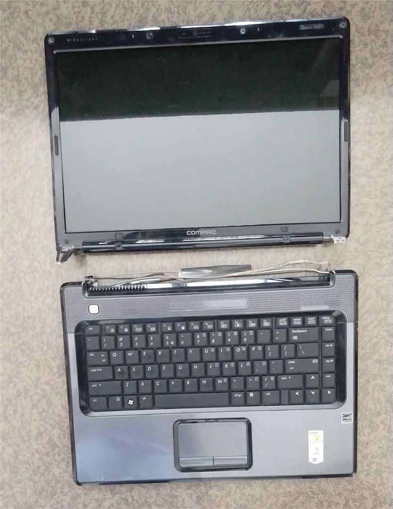 Deels ontmantelde Laptop  Compaq Presario V6700, Computers en Software, Windows Laptops, Niet werkend, 15 inch, Onbekend, Ophalen of Verzenden