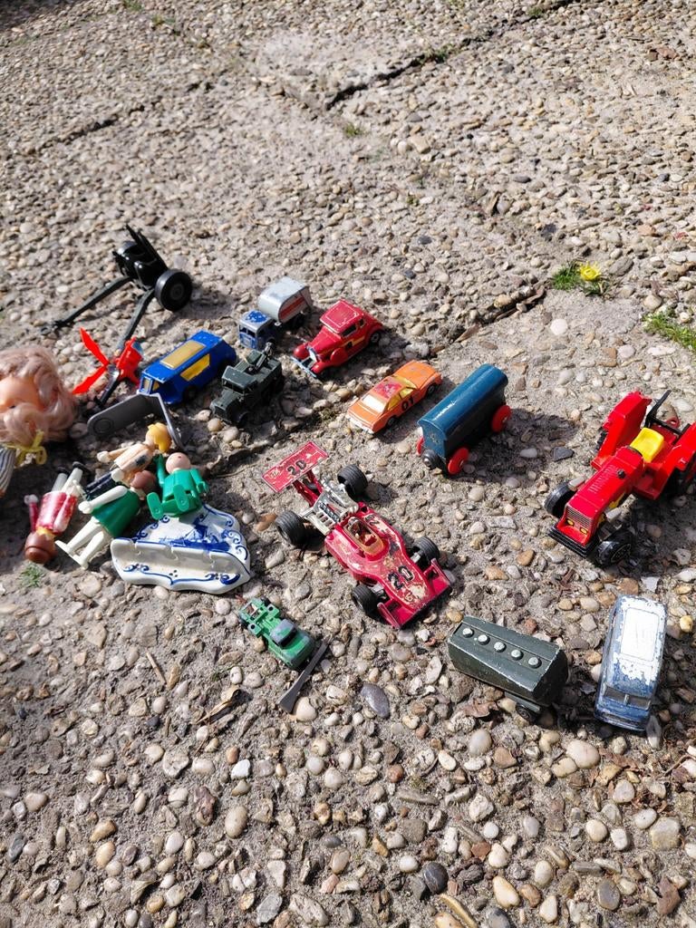 Diverse speelgoedauto's en figuren, Ophalen of Verzenden, Gebruikt