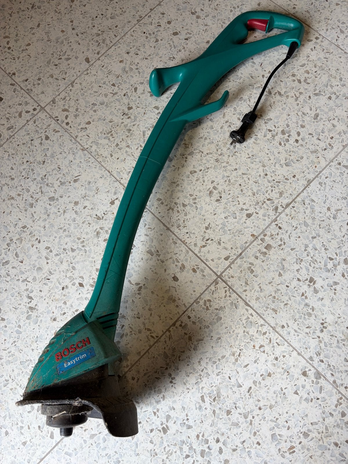 Bosch Elektrische Grastrimmer Bosmaaier - Easytrim, Tuin en Terras, Ophalen, Gebruikt, 10 tot 30 cm, Elektrisch