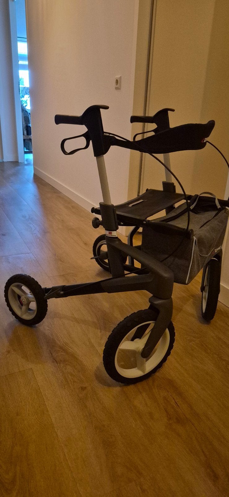 te koop topro  rollator, Diversen, Ophalen, Opvouwbaar, Nieuw
