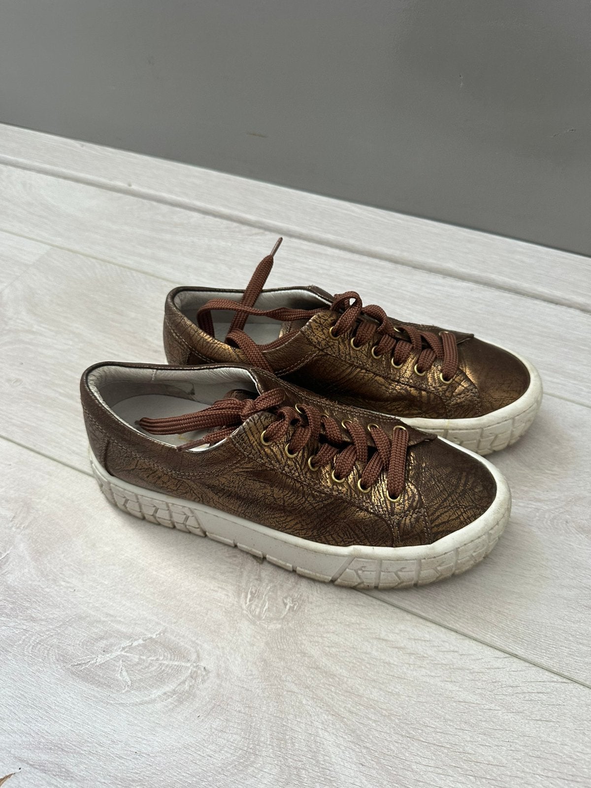 Sneakers, Ophalen, Overige kleuren, Sneakers of Gympen, Gedragen