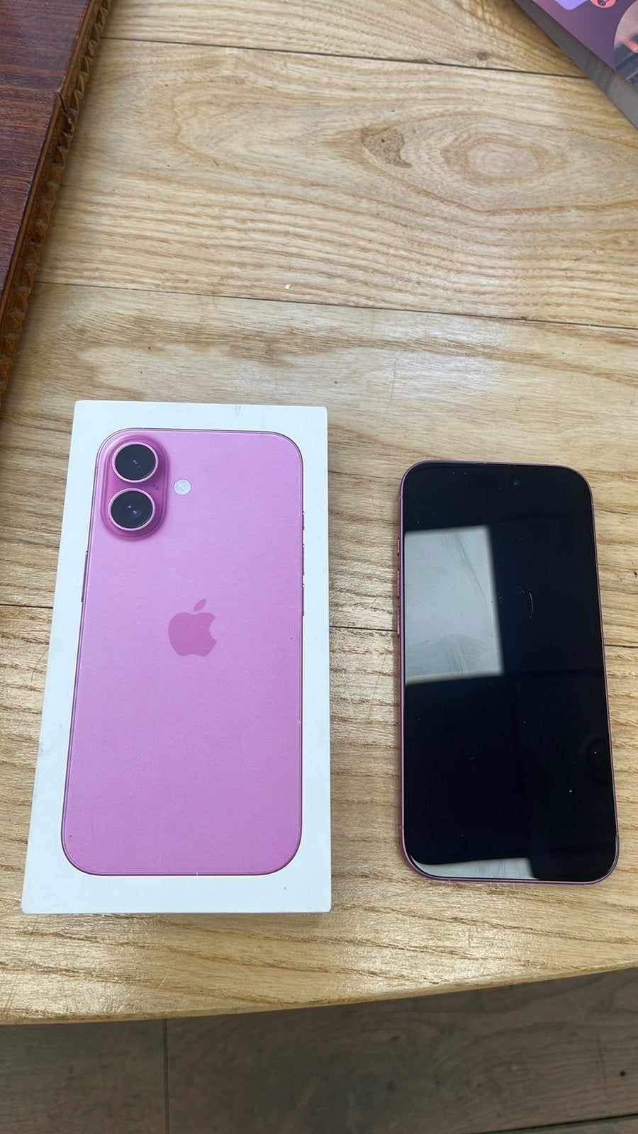 Iphone 16, Ophalen of Verzenden, Zo goed als nieuw, Roze, 128 GB