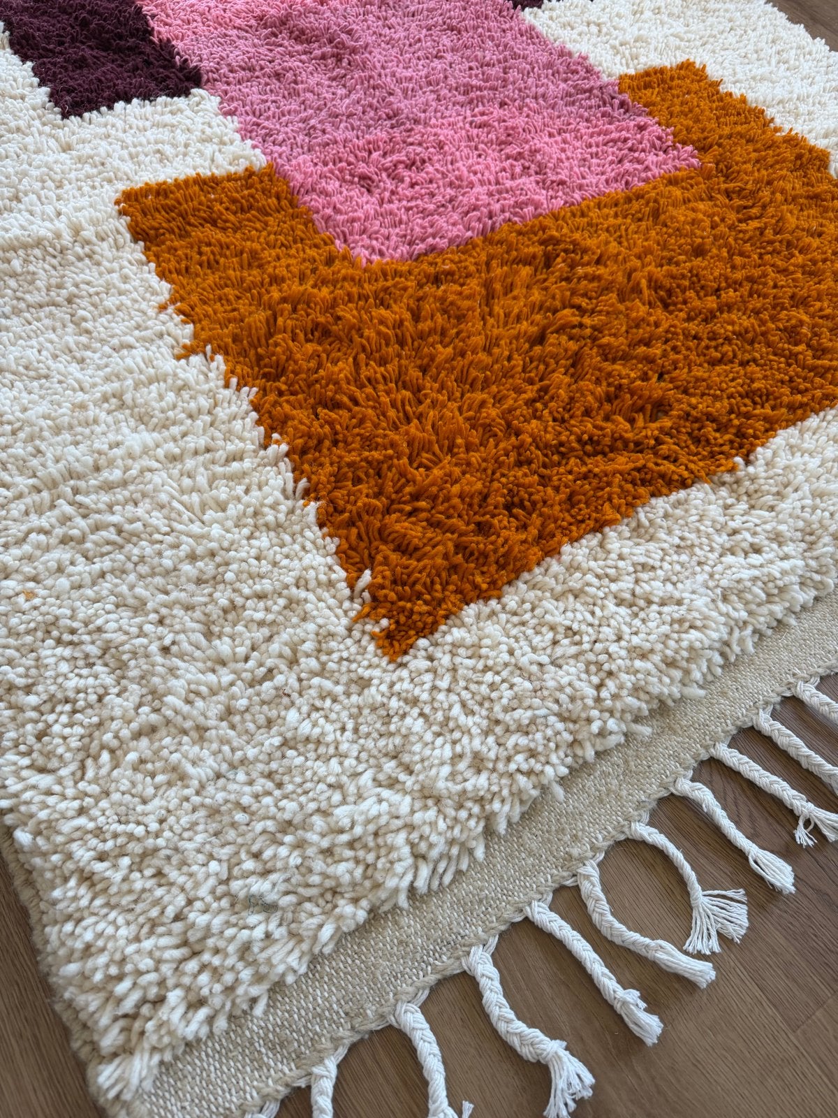 Foto 6 van Nieuw handgemaakt Berber Marokkaans vloerkleed 1.60x2.30m