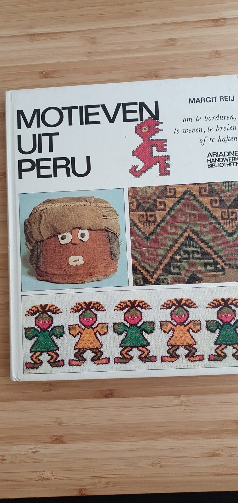 Motieven uit Peru: Borduren, weven, breien, haken, Ophalen of Verzenden
