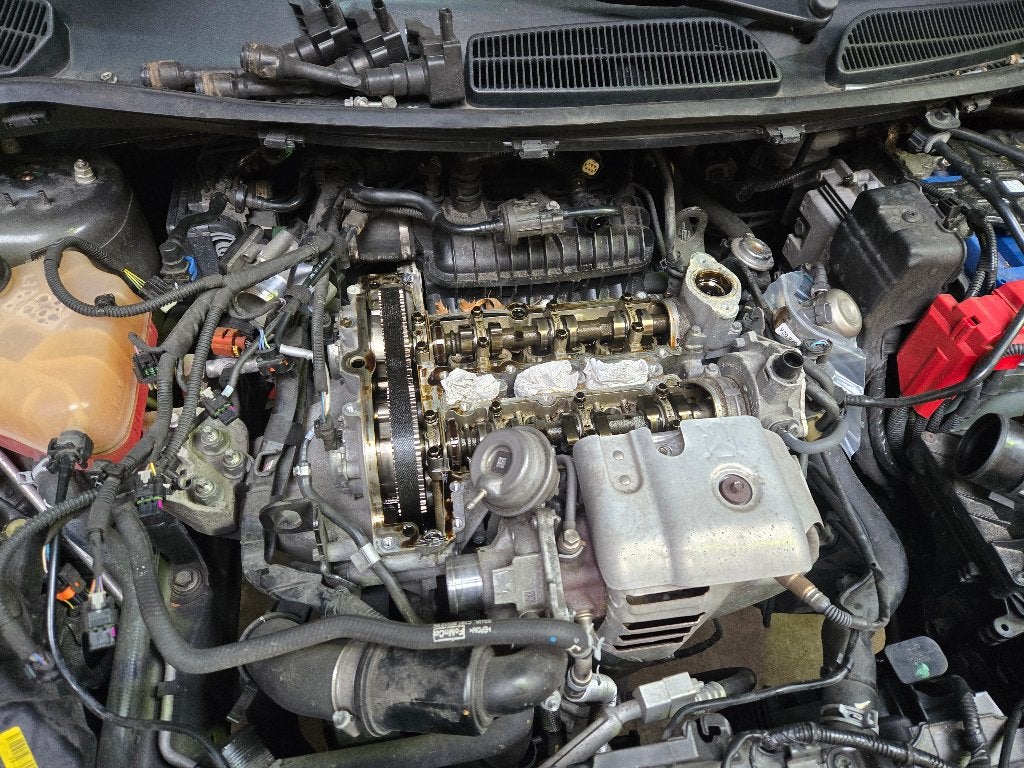 Distributieriem vervangen ford 1.0 ecoboost, Ophalen