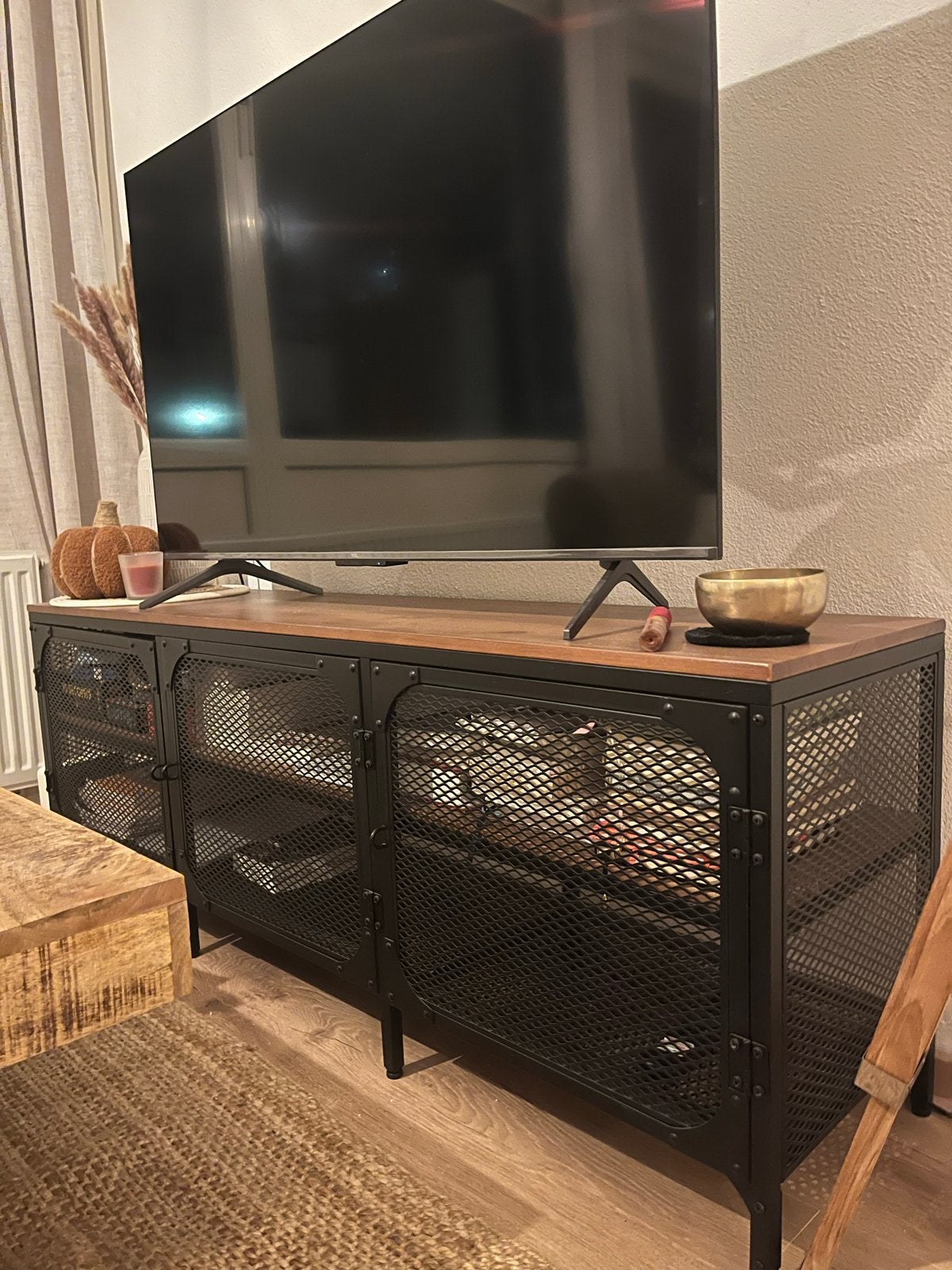 IKEA TV-meubel in industriële stijl, Ophalen, 100 tot 150 cm, Zo goed als nieuw, Minder dan 100 cm