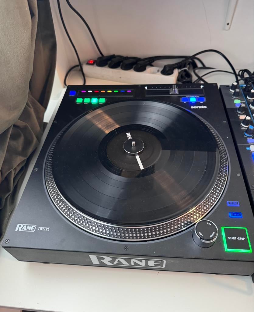 RANE 72 Mixer + 2x RANE draaitafels – Topstaat, Ophalen, Gebruikt, Dj-set, Overige merken