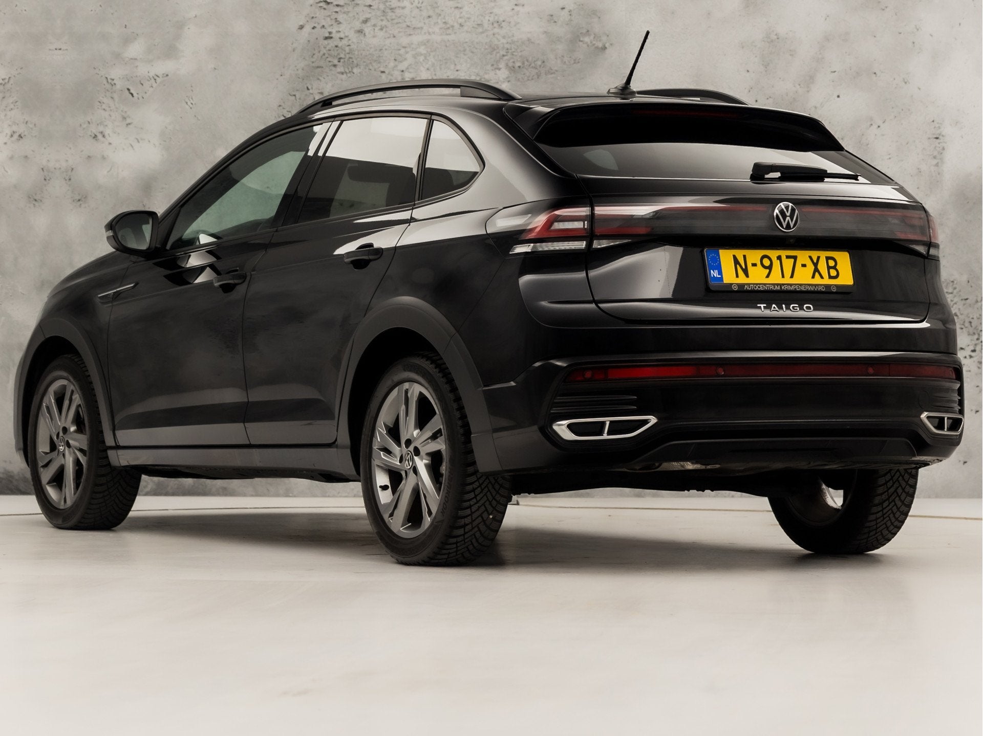 Volkswagen Taigo 1.0 TSI R-Line Automaat (2X R-LINE, VIRTUAL, Auto's, Gebruikt, Alcantara, Zwart, Origineel Nederlands